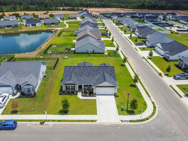 602 Lightwood Dr., Conway, SC 29526