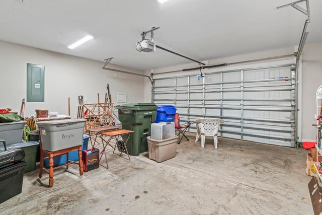 602 Lightwood Dr., Conway, SC 29526