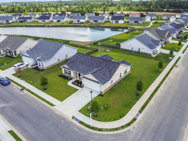 602 Lightwood Dr., Conway, SC 29526