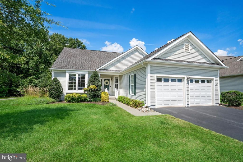 54 SPRINGMILL DR, Middletown, DE 19709