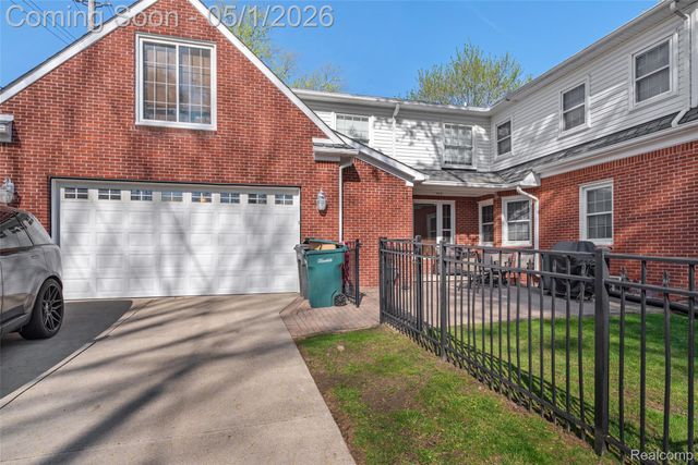 24540 Emerson Street, Dearborn, MI 48124