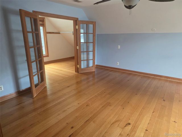 24540 Emerson Street, Dearborn, MI 48124