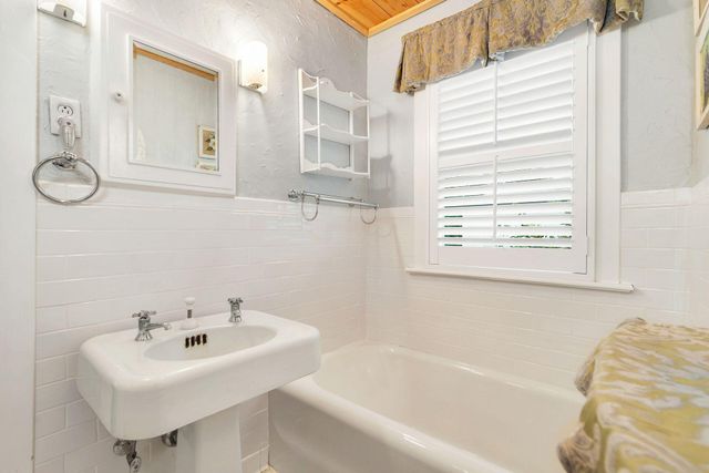 710 Claremore Drive, West Palm Beach, FL 33401