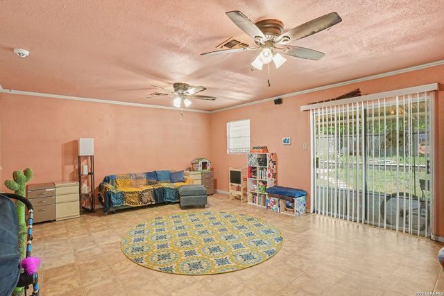 5119 Oldstead St, San Antonio, TX 78228