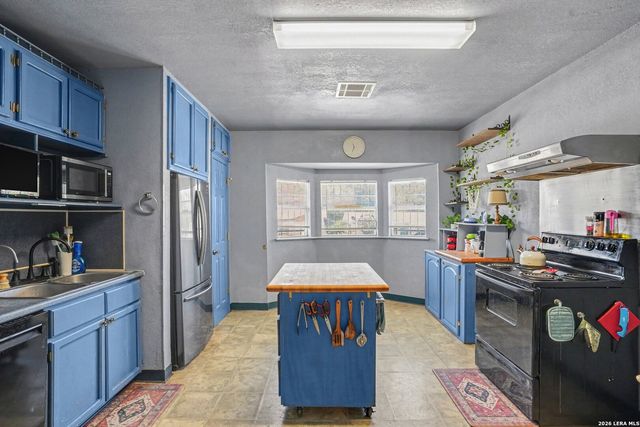 5119 Oldstead St, San Antonio, TX 78228