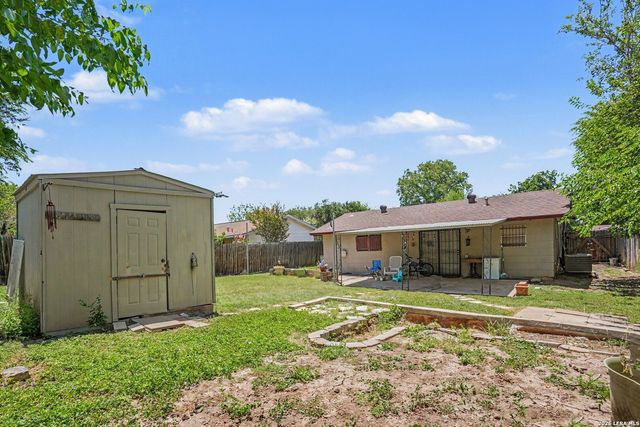 5119 Oldstead St, San Antonio, TX 78228