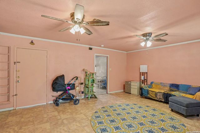 5119 Oldstead St, San Antonio, TX 78228