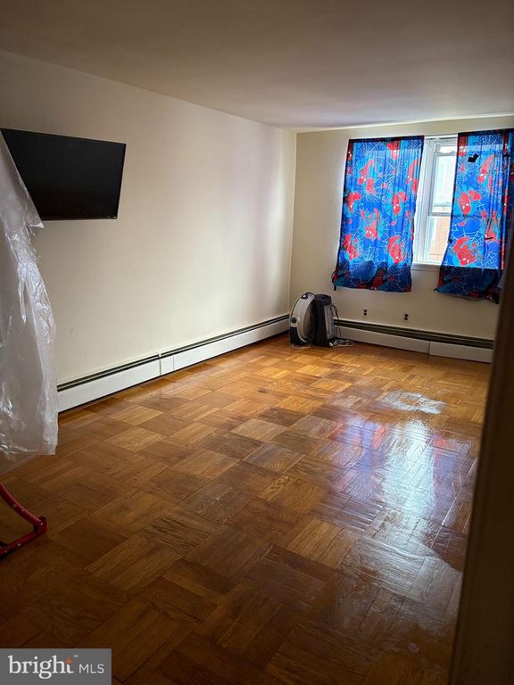 446 N DAGGETT ST, Philadelphia, PA 19151