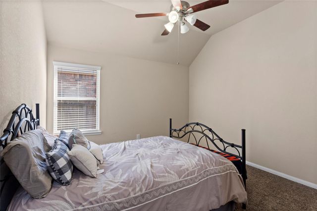 1529 Nacogdoches Valley Drive, League City, TX 77573