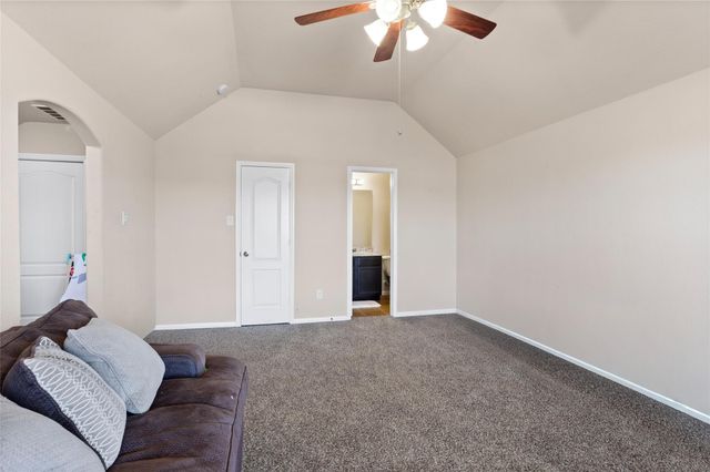 1529 Nacogdoches Valley Drive, League City, TX 77573