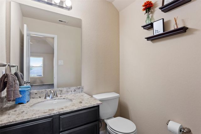 1529 Nacogdoches Valley Drive, League City, TX 77573