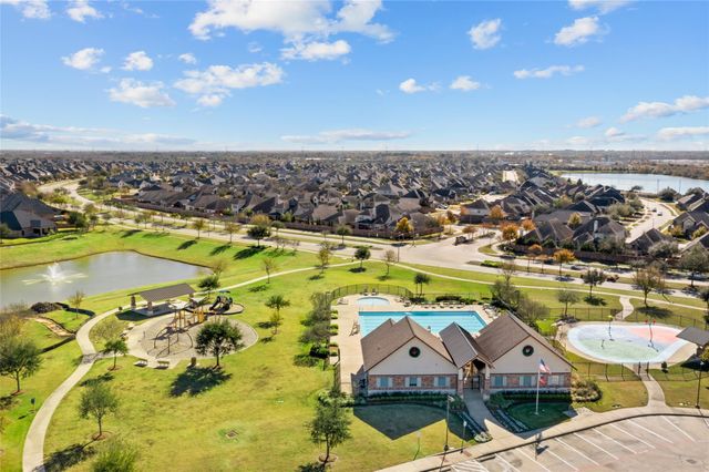 1529 Nacogdoches Valley Drive, League City, TX 77573