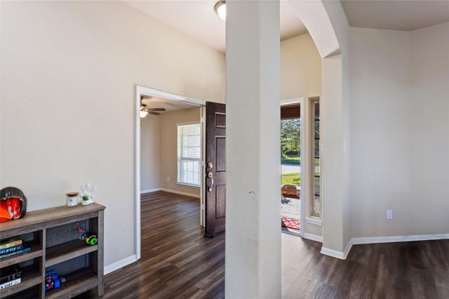 1529 Nacogdoches Valley Drive, League City, TX 77573