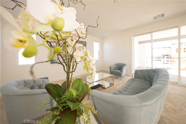 136 Sentosa, Irvine, CA 92618