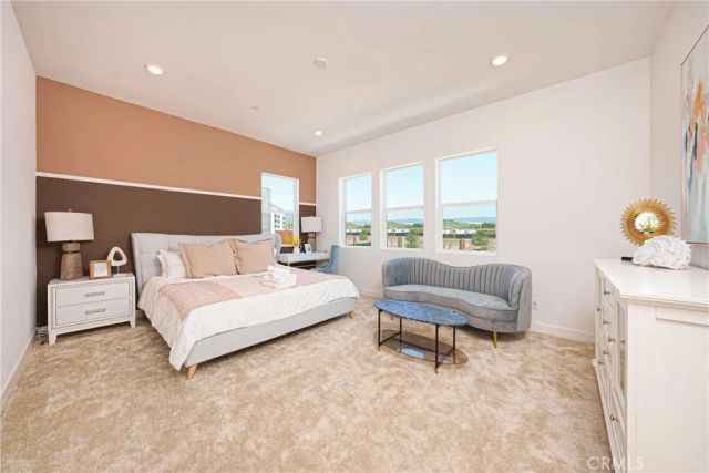136 Sentosa, Irvine, CA 92618