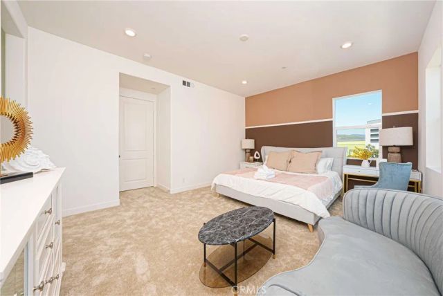 136 Sentosa, Irvine, CA 92618