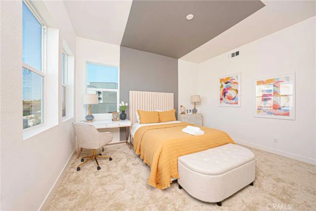 136 Sentosa, Irvine, CA 92618