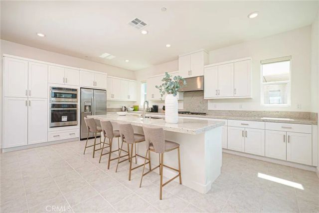 136 Sentosa, Irvine, CA 92618
