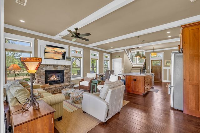 57 Elf School Way, Hayesville, NC 28904