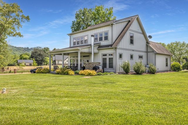 57 Elf School Way, Hayesville, NC 28904