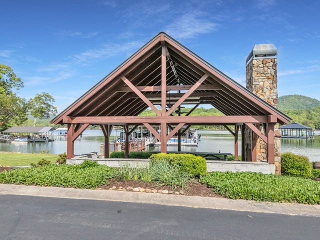 57 Elf School Way, Hayesville, NC 28904