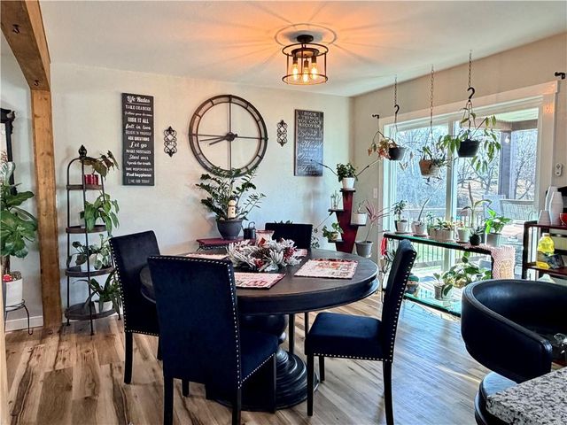 1133 Lake Manor Drive, Trenton, MO 64683