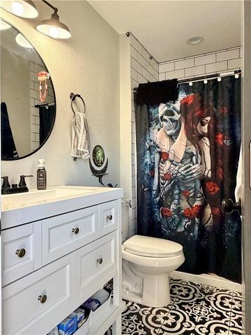 1133 Lake Manor Drive, Trenton, MO 64683