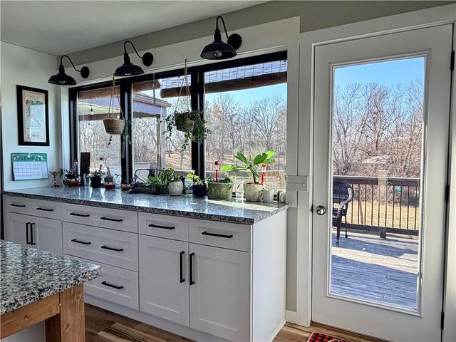 1133 Lake Manor Drive, Trenton, MO 64683