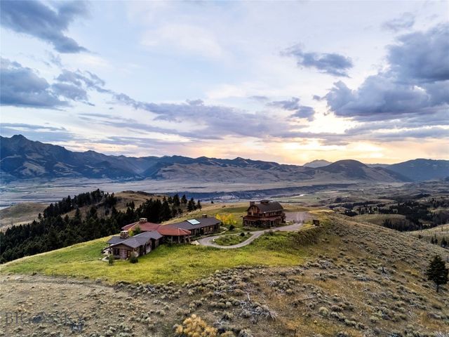 190 Sagittarius Skyway, Emigrant, MT 59027