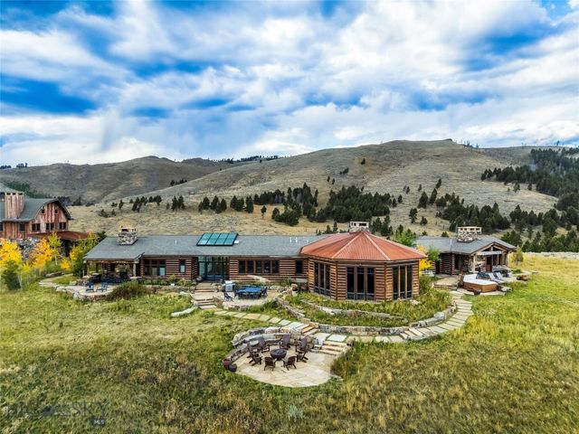 190 Sagittarius Skyway, Emigrant, MT 59027