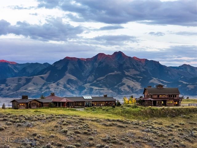 190 Sagittarius Skyway, Emigrant, MT 59027