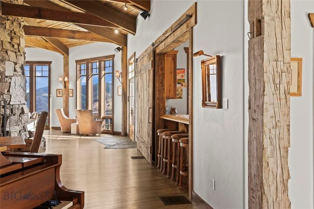 190 Sagittarius Skyway, Emigrant, MT 59027