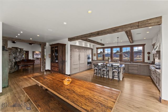 190 Sagittarius Skyway, Emigrant, MT 59027