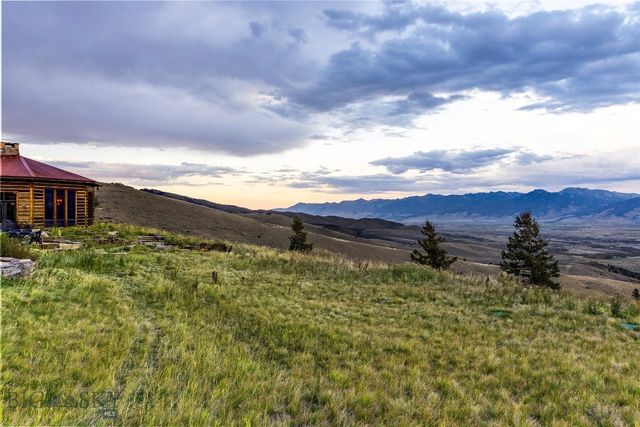 190 Sagittarius Skyway, Emigrant, MT 59027