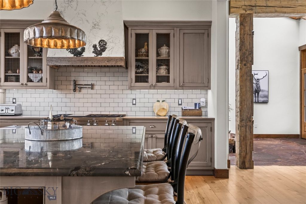 190 Sagittarius Skyway, Emigrant, MT 59027 photo 15