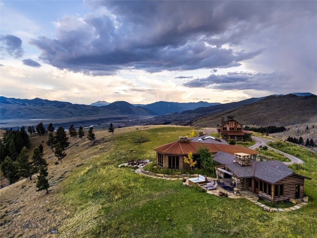 190 Sagittarius Skyway, Emigrant, MT 59027 photo 20