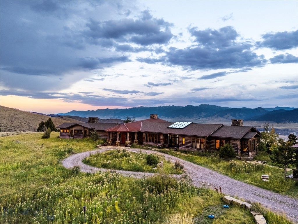 190 Sagittarius Skyway, Emigrant, MT 59027 photo 22