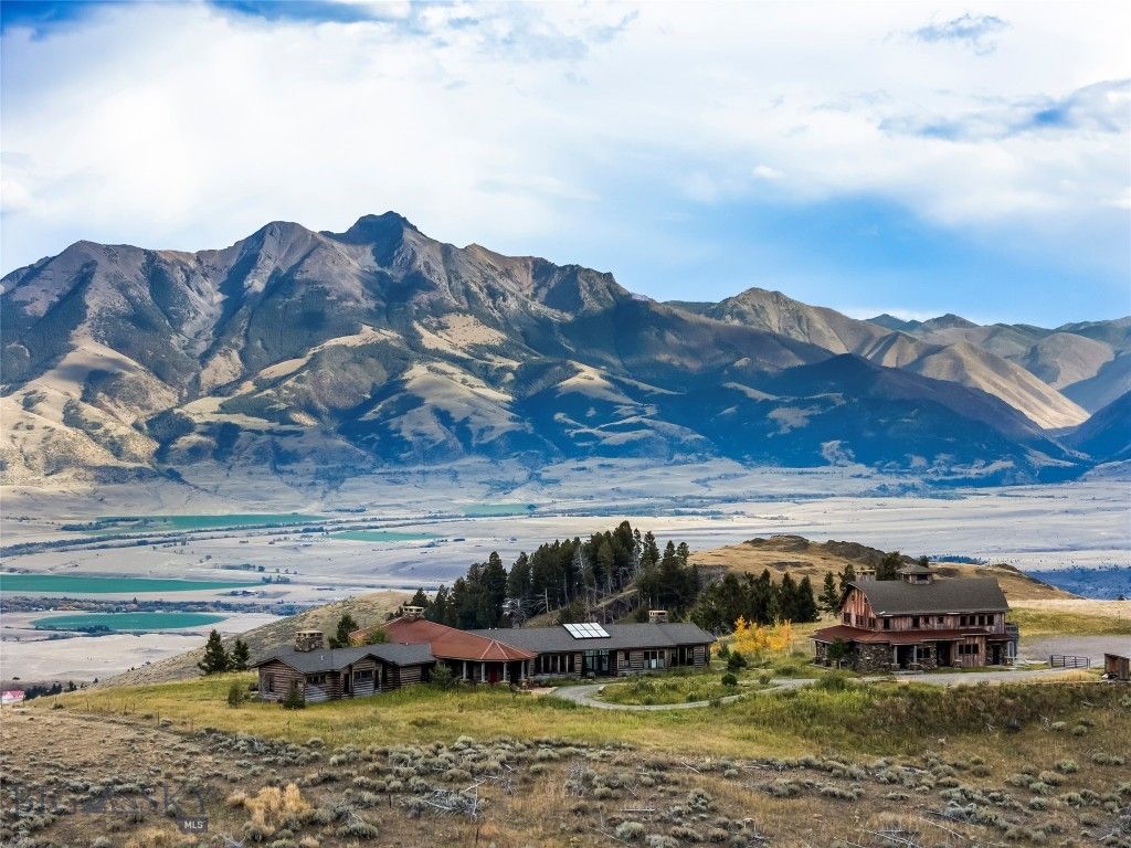190 Sagittarius Skyway, Emigrant, MT 59027 photo 4