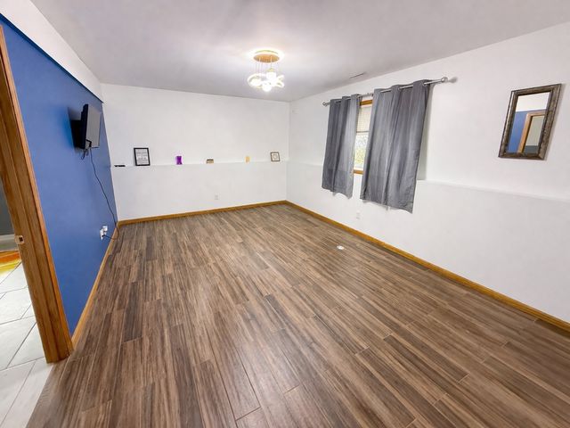 222 10th Avenue NW, Byron, MN 55920