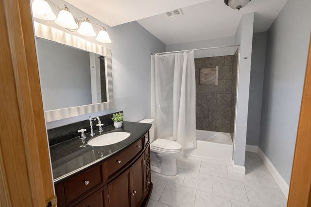 222 10th Avenue NW, Byron, MN 55920