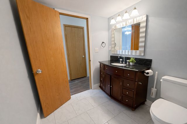 222 10th Avenue NW, Byron, MN 55920