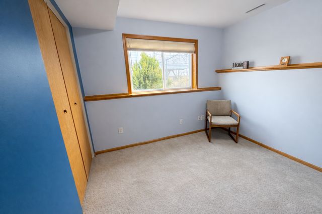 222 10th Avenue NW, Byron, MN 55920