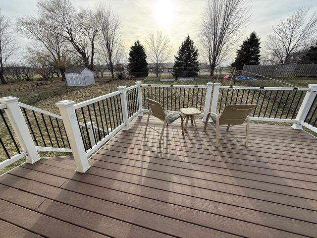 222 10th Avenue NW, Byron, MN 55920