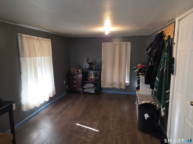 48 Alling Street, Hamden, CT 06517