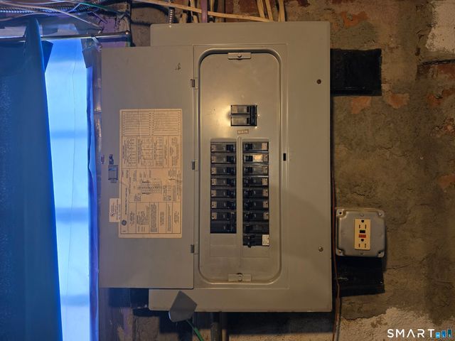 48 Alling Street, Hamden, CT 06517