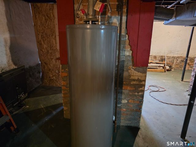 48 Alling Street, Hamden, CT 06517