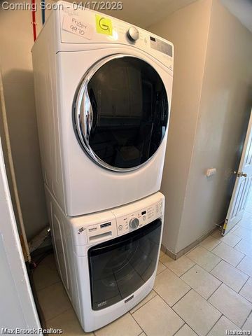 22120 Condon Street, Oak Park, MI 48237