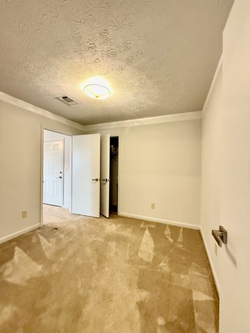 3235 Dockside Dr, Hermitage, TN 37076