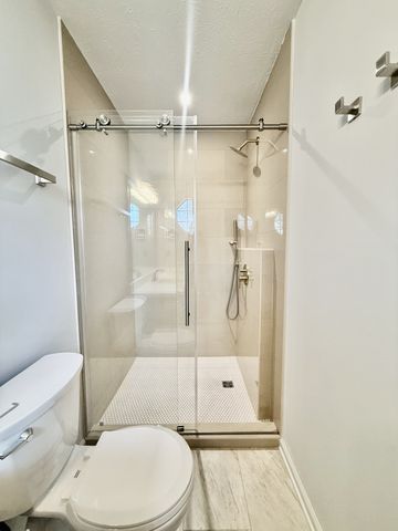 3235 Dockside Dr, Hermitage, TN 37076