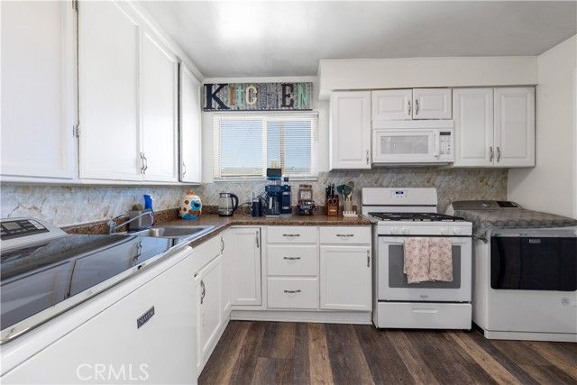 571 Lillian, Barstow, CA 92311